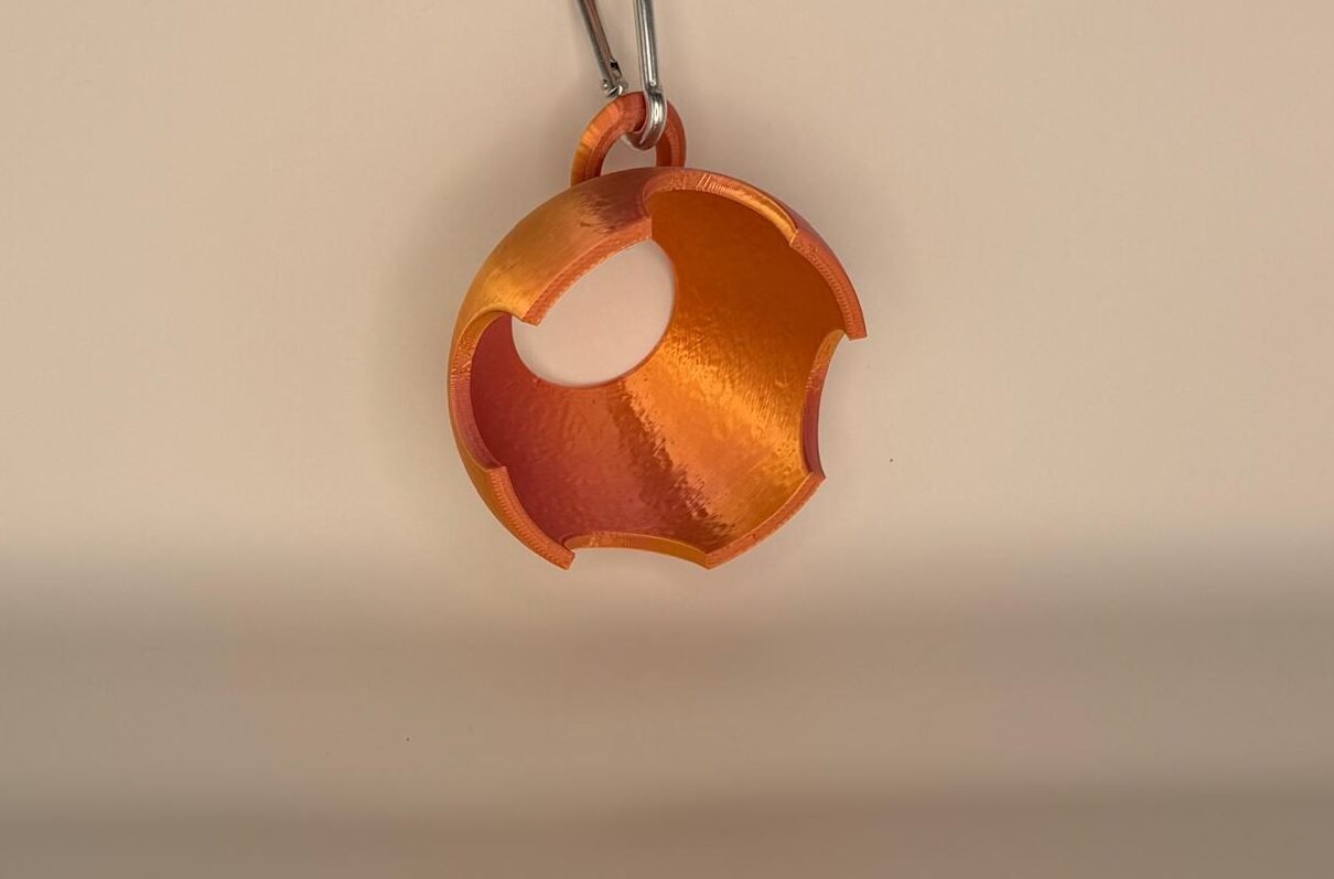 Two Tone Tennis Ball Holder - Image 2